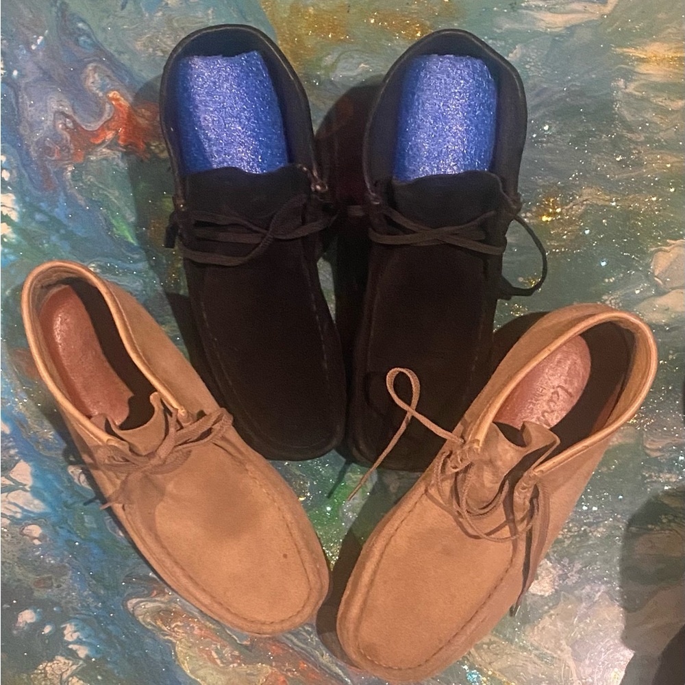 2 lots Vintage CLARKS WALLABEES Men's Tan/black Suede Shoes SIZE 10.5